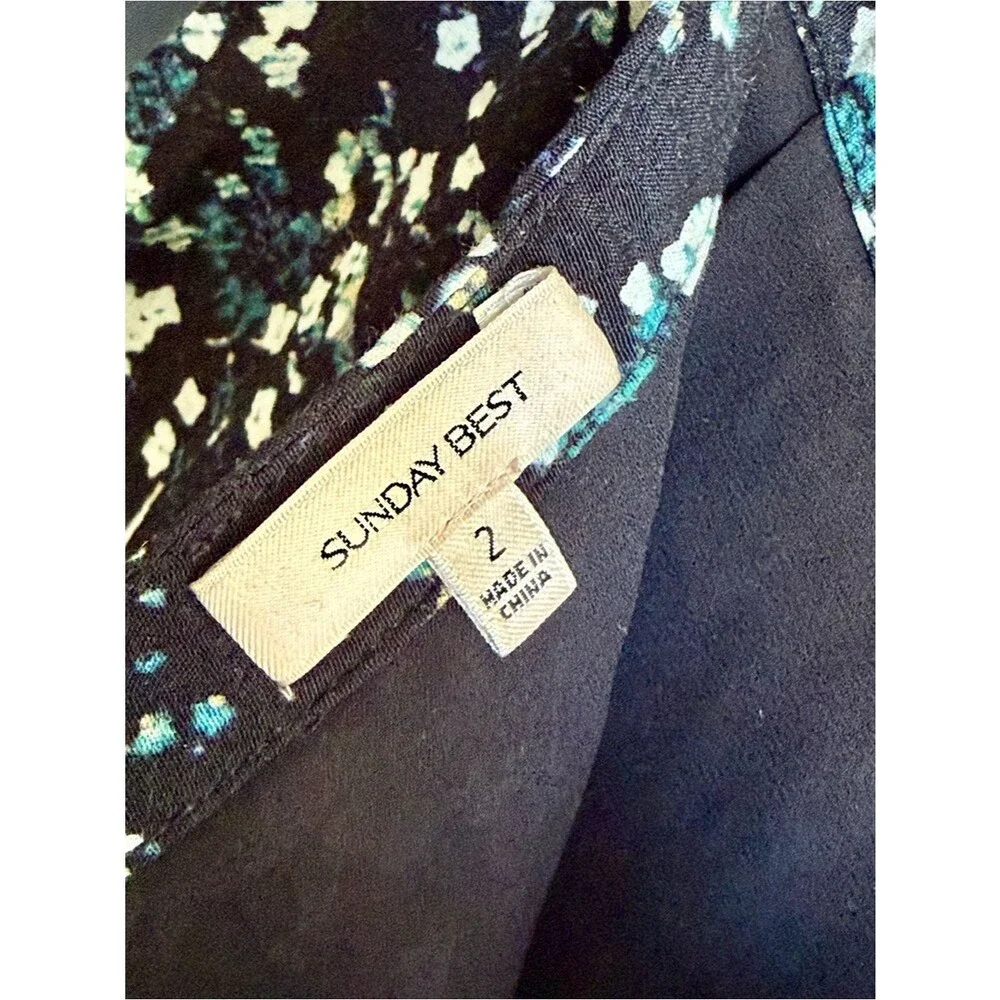 Aritzia Sunday Best Zelda Mini Skirt, Size 2, Black w/ White and Blue Flowers